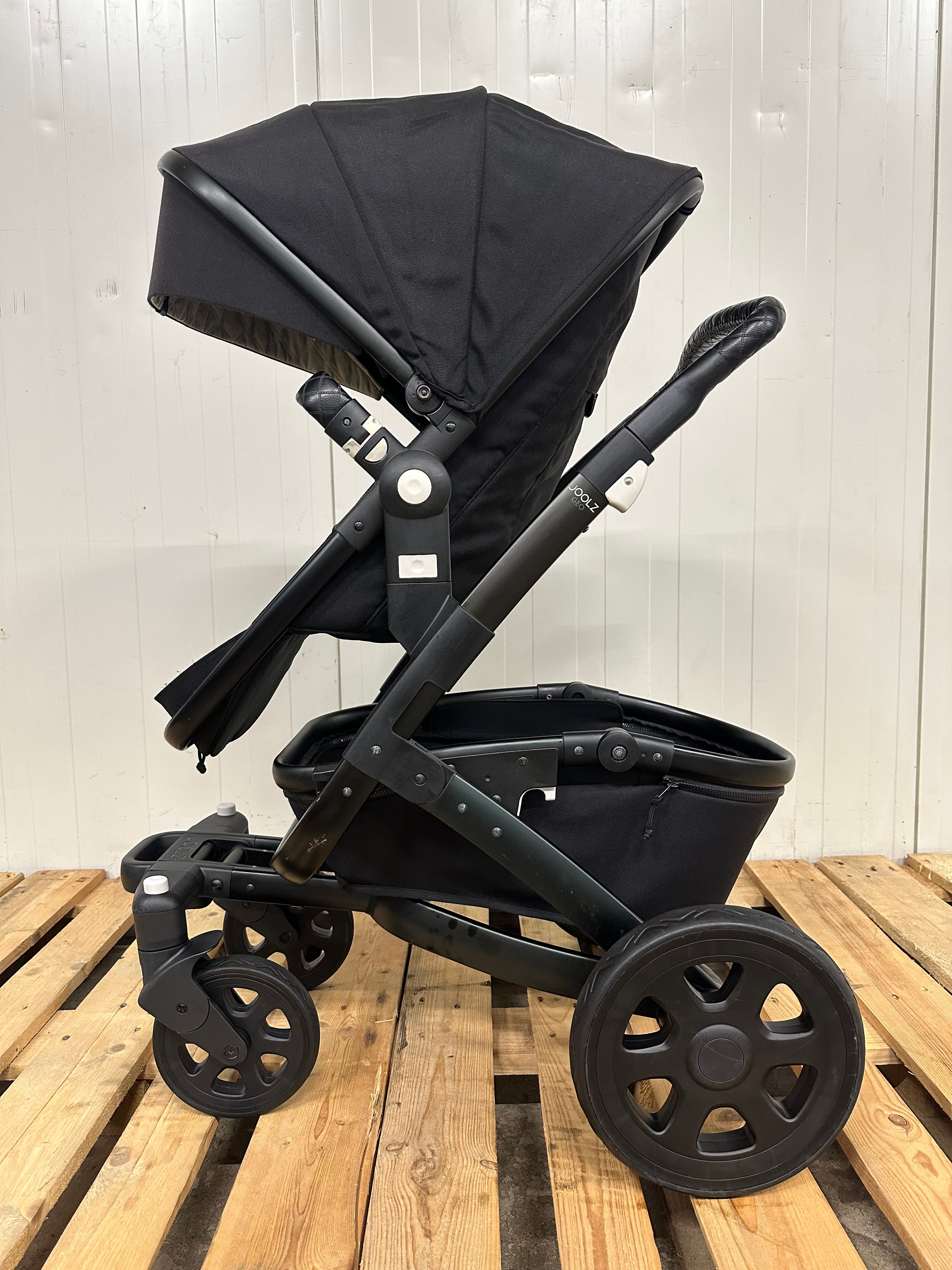 Joolz Geo 2 Brilliant Black excl. accessoires (art:125511)