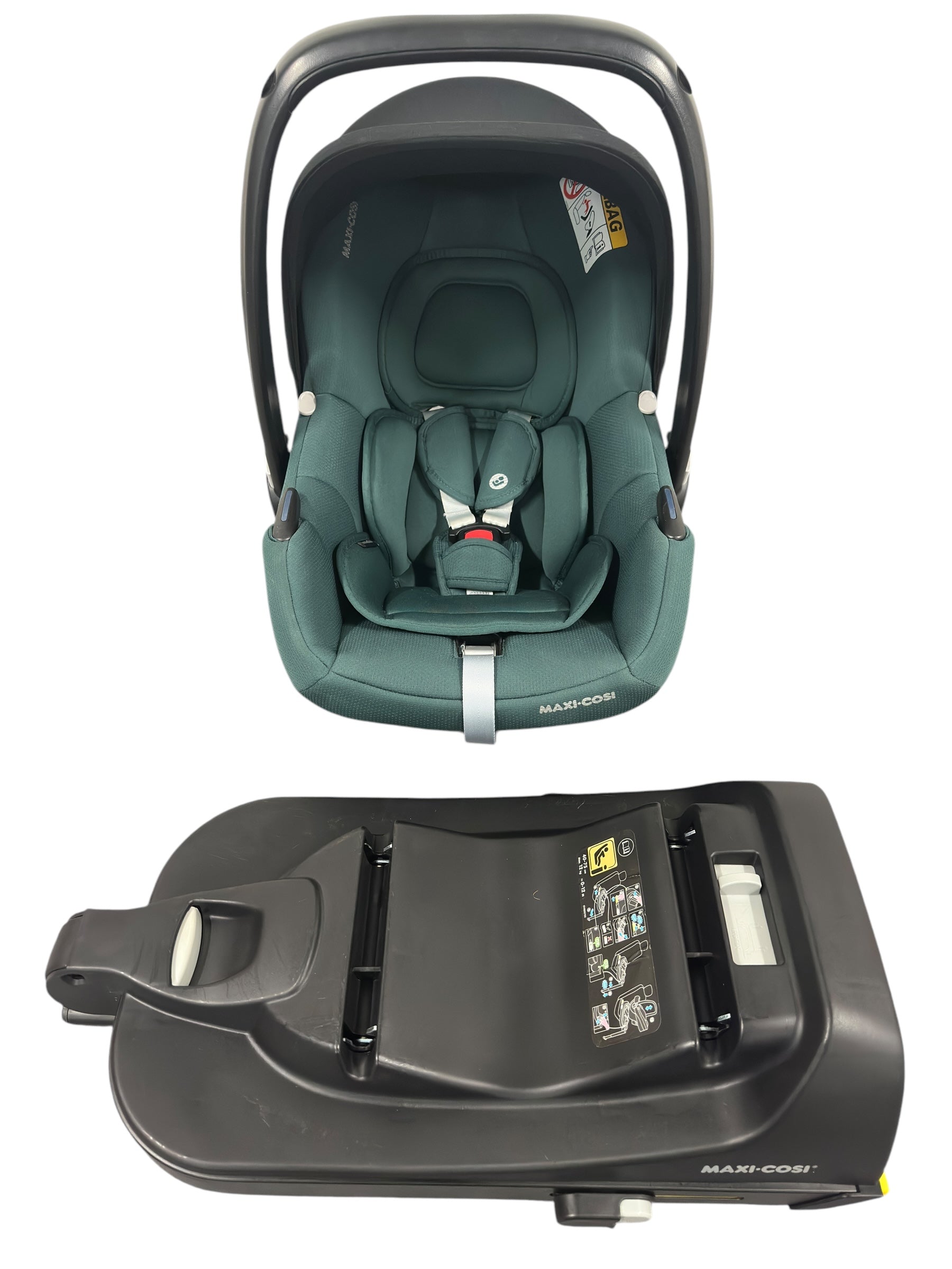 Complete 2 in 1 set - Maxi Cosi Cabriofix iSize + Isofix Base 2023 (art:125416,125415)